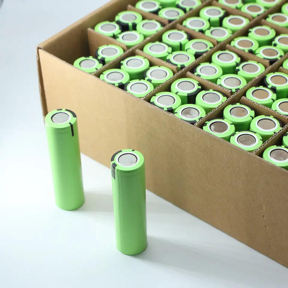 18650 Lithium Ion Battery 3.7v 2200mah 2600mah 3000mah Rechargeable Li-ion Battery Cell